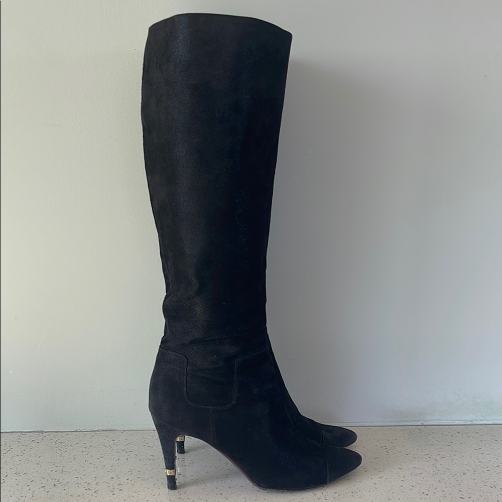 CHANEL Elegant Black Knee-High Women's Boots